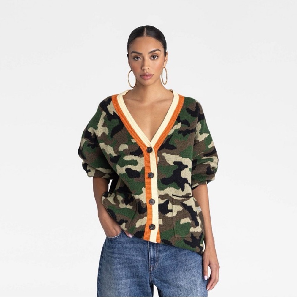 KBB by KAHLANA Women's 'The Slouchy
Cardigan' - Olive Camo
